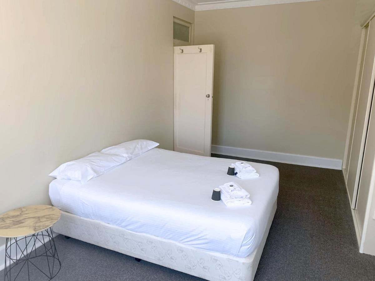 Port Macquarie Hotel Экстерьер фото